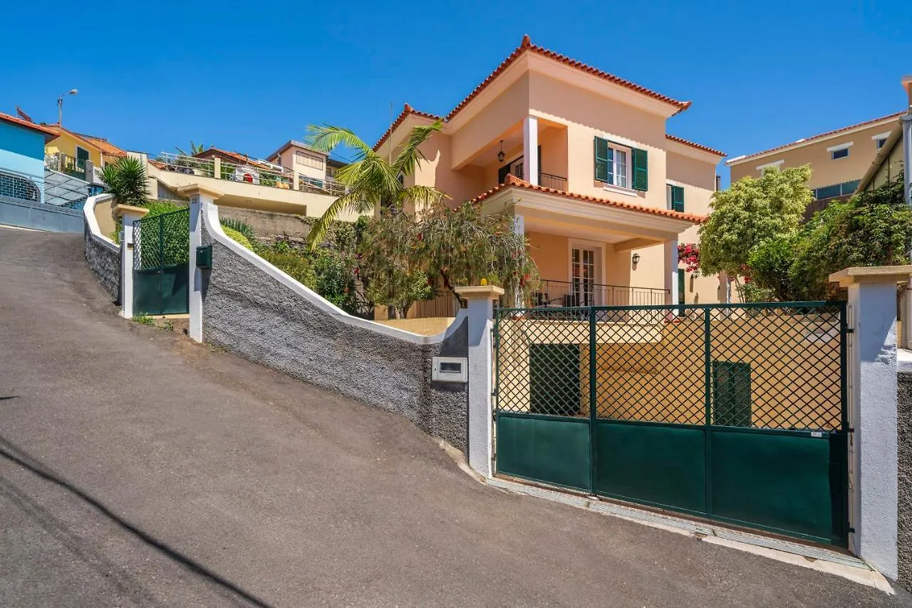 וילה פונשל Vila Boa Vista By An Island Apart פורטוגל