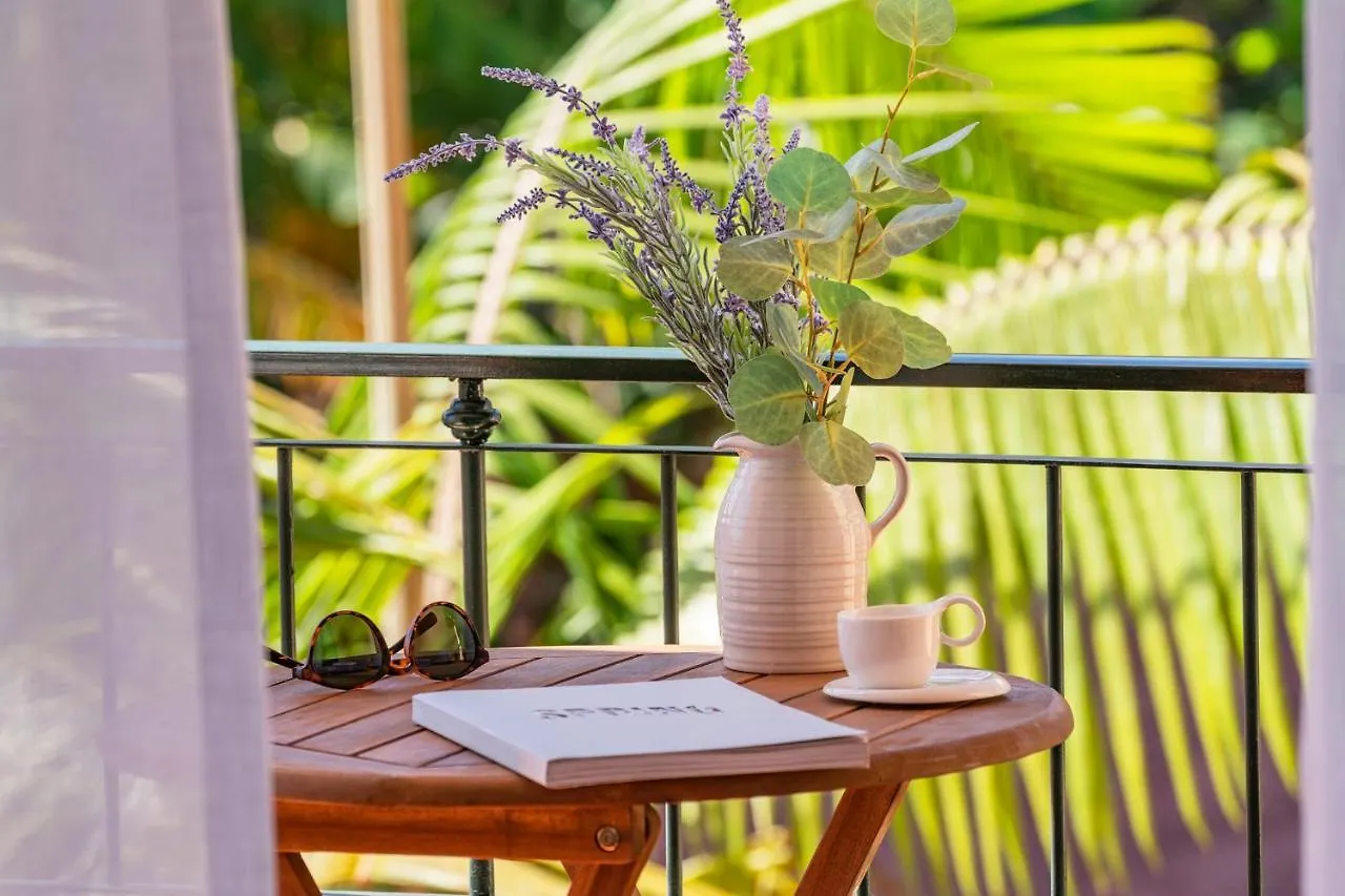 Villa Vila Boa Vista By An Island Apart Funchal